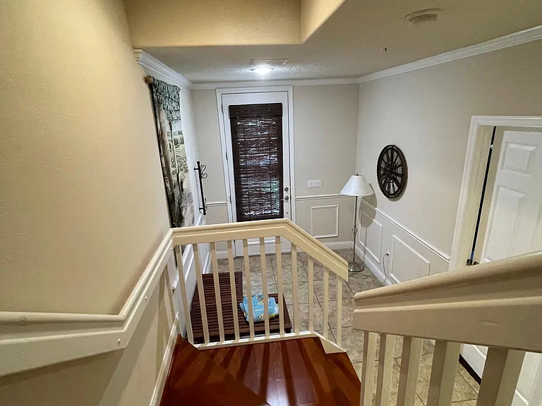 1733 Prospect Ave — Photo 10