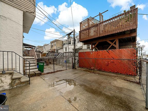 4th image of 2849 S 11th St Floor 2