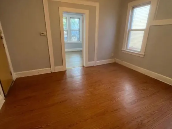 21 Underwood St #A, Newark, NJ 07106
