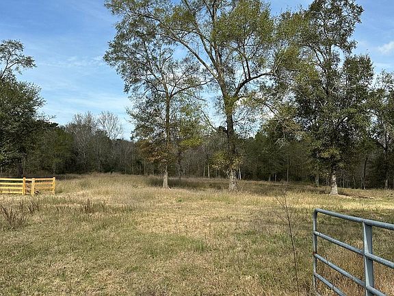 5th image of 4761 Jackson Rd
