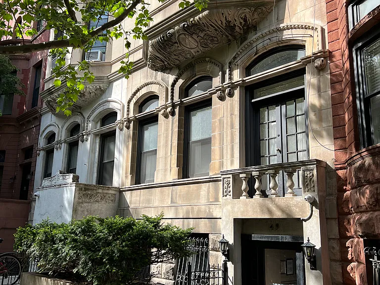 49 W 88th St #8 — Photo 10