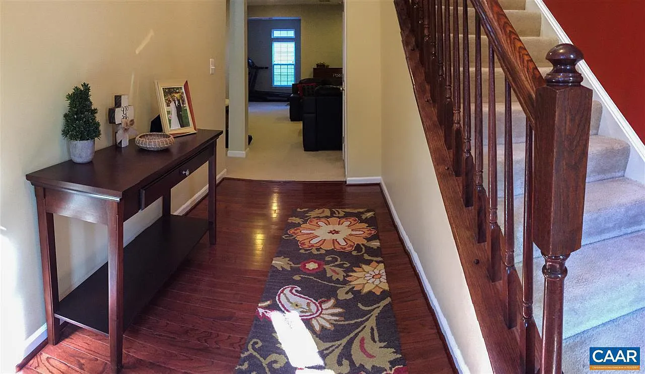 905 Bing Ln — Photo 3