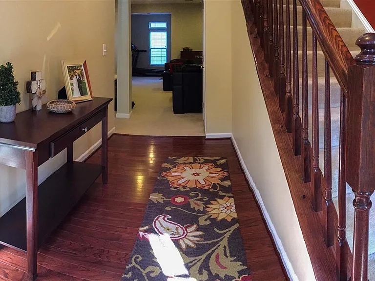 905 Bing Ln — Photo 3