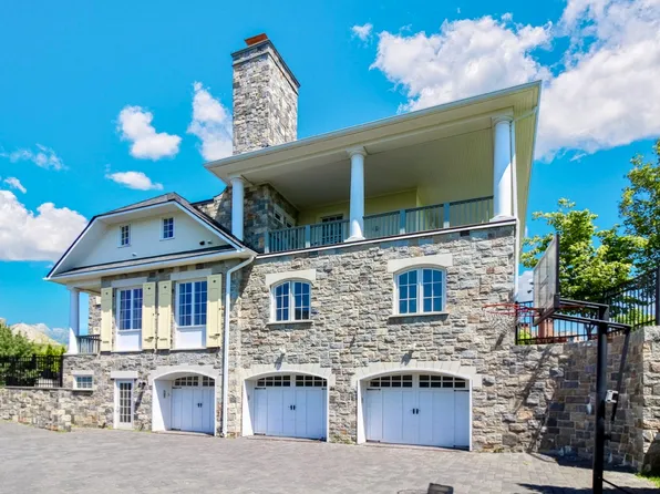 5030 Grosvenor Avenue image 4 of 6