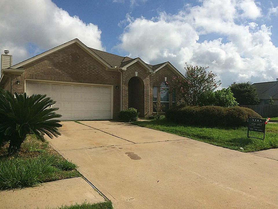 1st image of 17018 Sereniah Cir