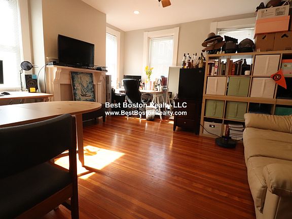 4th image of 56 Hancock St #1L