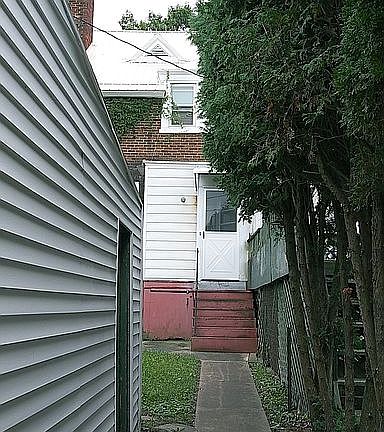 5th image of 1724 W 14th St