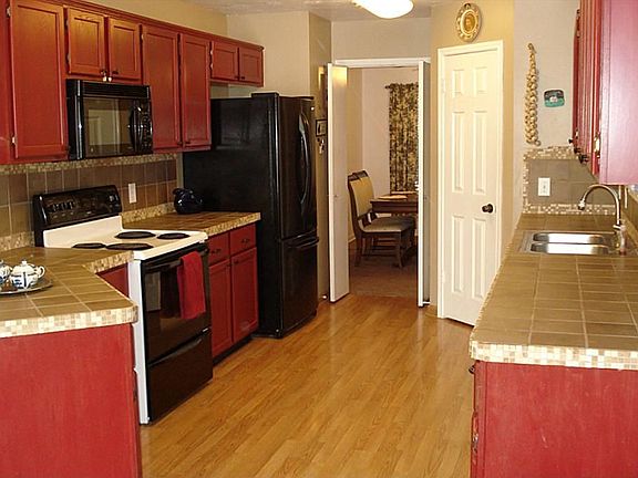 2nd image of 119 McCarron Ct