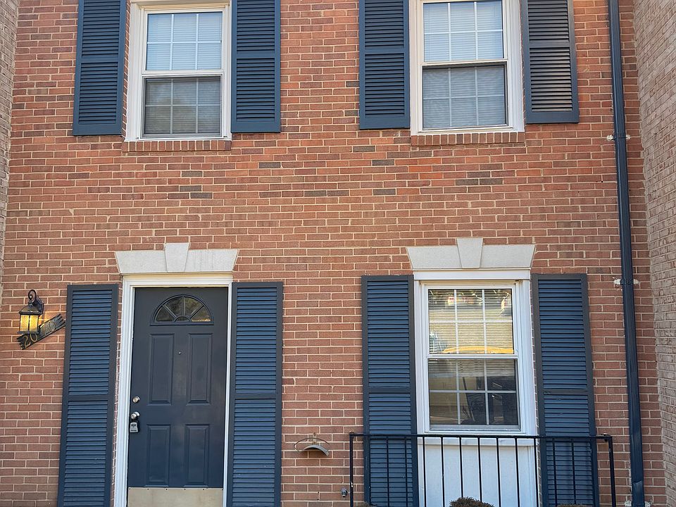 1st image of 2070 Mayflower Dr