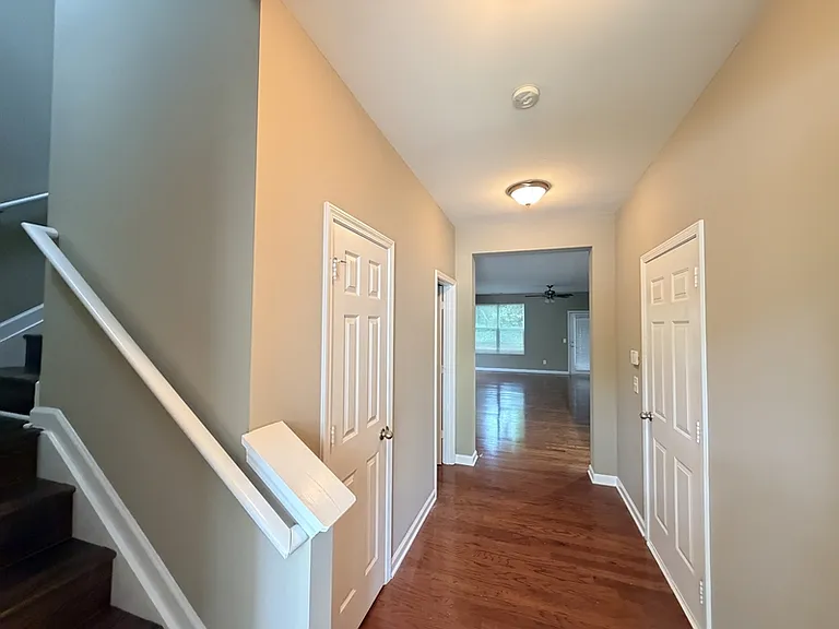3329 Fernview Dr — Photo 2
