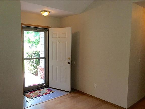 3rd image of 801 E Olrich St