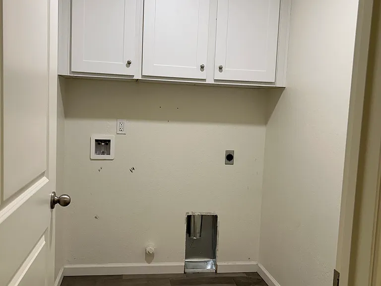 2146 W Escher Dr — Photo 12