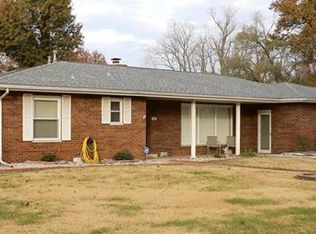 40 Shirlwin Dr, Granite City, IL