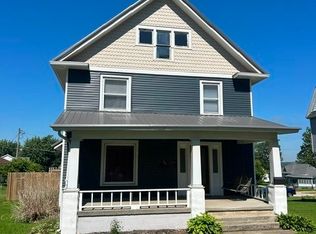204 S Broadway St, Toledo, IA 52342