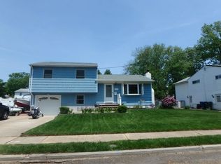 1115 Darlene Ave, Ocean, NJ 07712