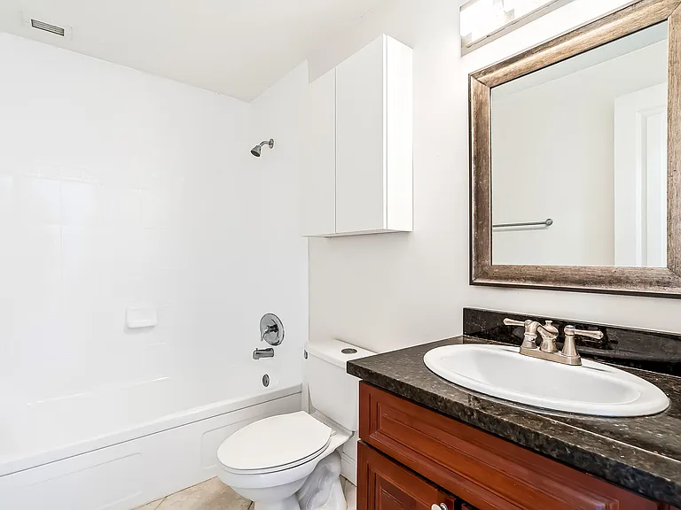 2895 NE 32nd St #207 — Photo 12