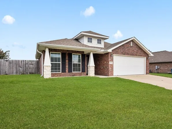 812 64th Ave, Bentonville, AR 72713