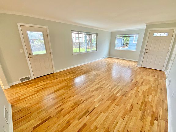 5th image of 3925 SE Boise St #3921