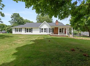 3228 Lakeshore Dr, Old Hickory, TN 37138