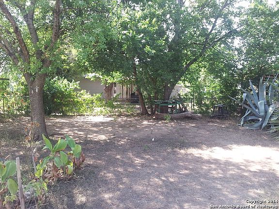 2nd image of 839 Walnut Park Dr