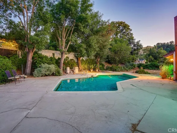 5200 Armida Dr, Woodland Hills, CA 91364