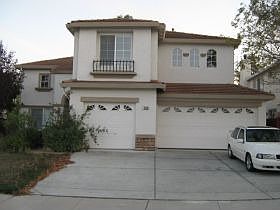 2nd image of 1500 Gold Finch Ct