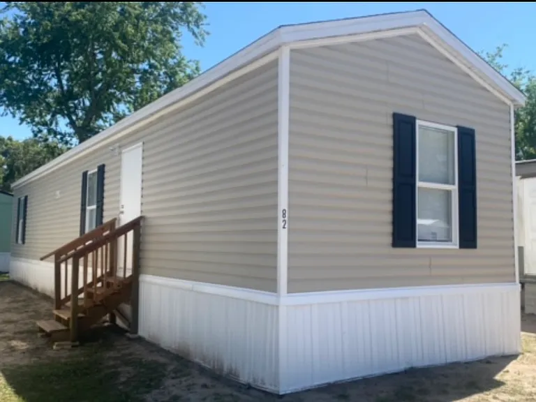 xPalm MHC Homes, LLC — Photo 6