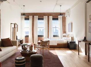 239 Banker St APT 2K, Brooklyn, NY 11222