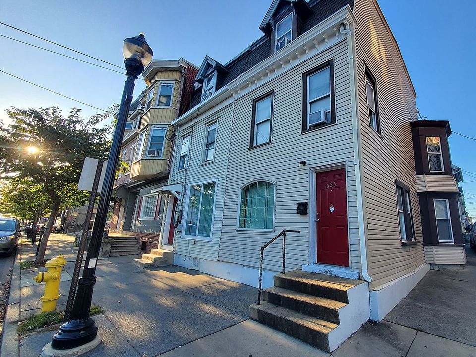 1st image of 625 W Turner St #1