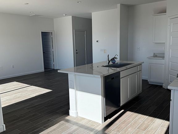 4th image of 18841 E BRUNO Drive