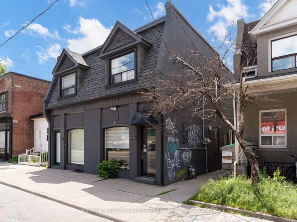 2443 Dundas St W, Toronto, ON M6P 1X3