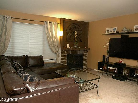 2nd image of 18420 Stone Hollow Dr