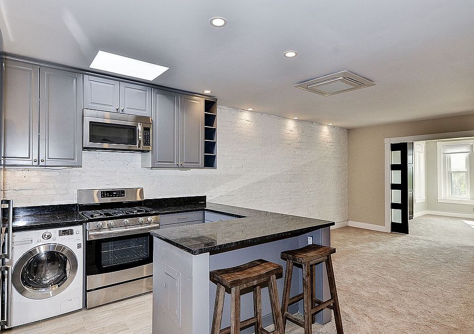 Unit #4 Kitchen