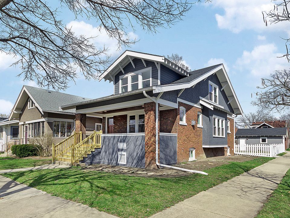 1st image of 900 N Harvey Ave