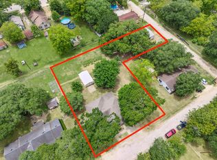 6111 Dubose St, Wallis, TX 77485