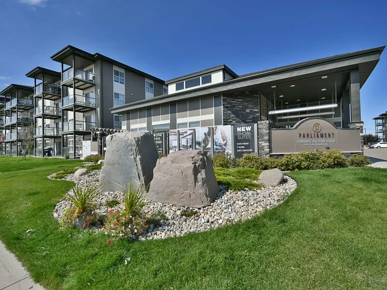 5380 Parliament Ave #5200 — Photo 3