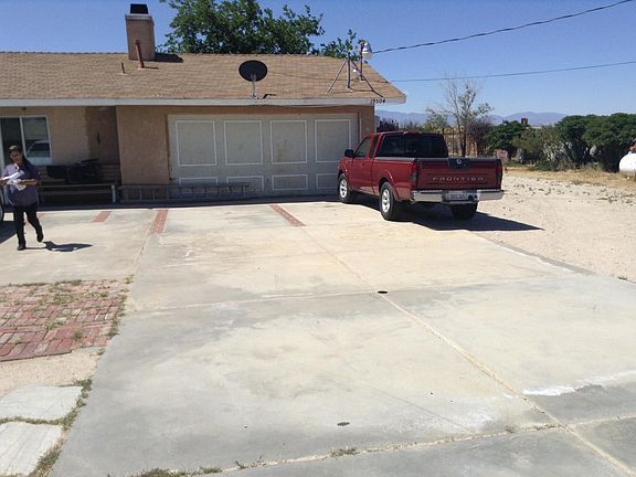 2nd image of 19504 E Avenue G