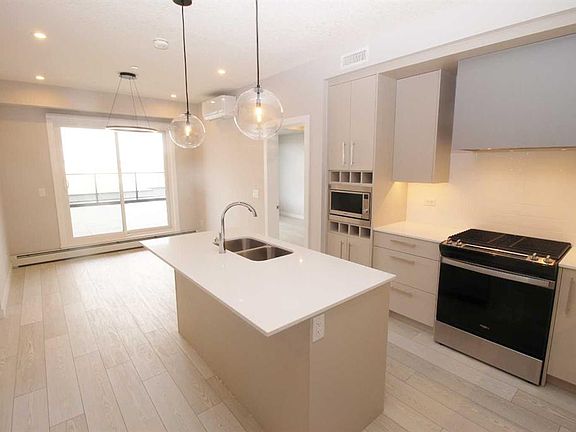 3rd image of 8370 S Broadcast Ave SW #214