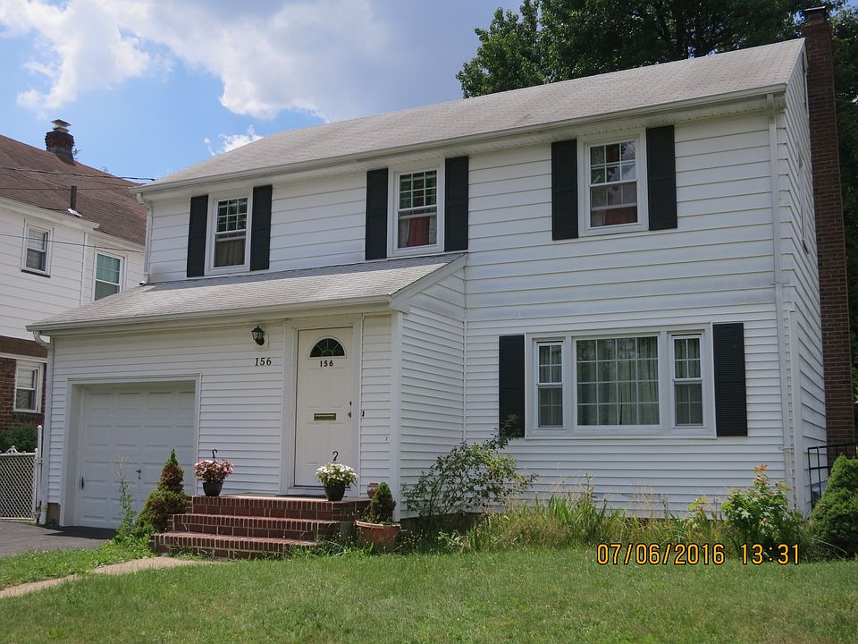 2nd image of 156 Park Ave
