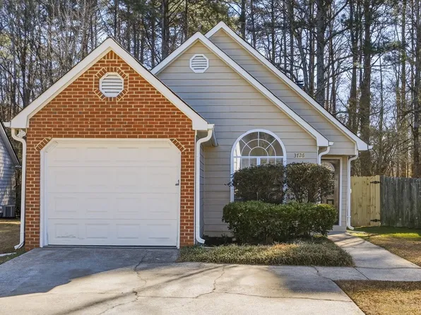 3726 Acorn Dr, Powder Springs, GA 30127