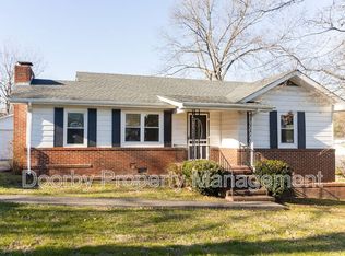 103 Bentley Dr, Rossville, GA 30741