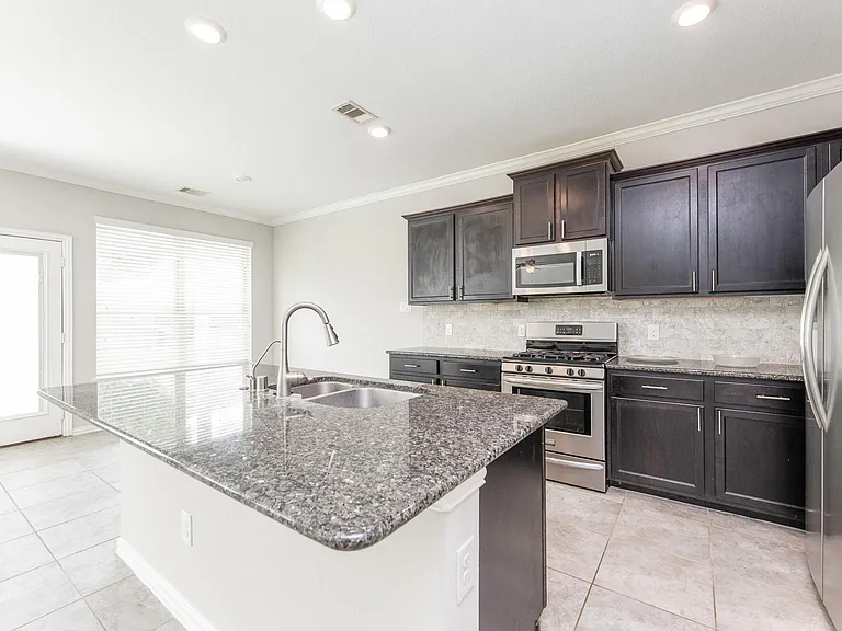 18119 Tall Chestnut St — Photo 14