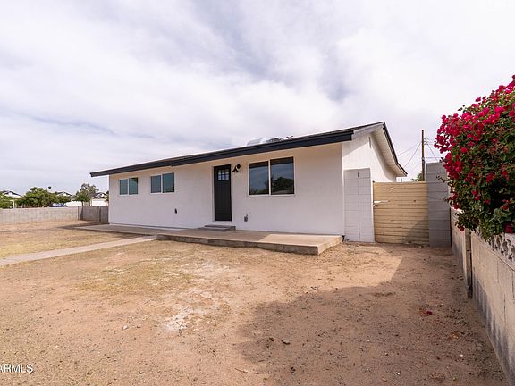 2nd image of 1301 W SUNLAND Avenue