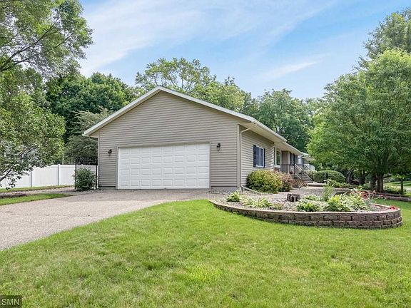 4th image of 258 Cherita Dr