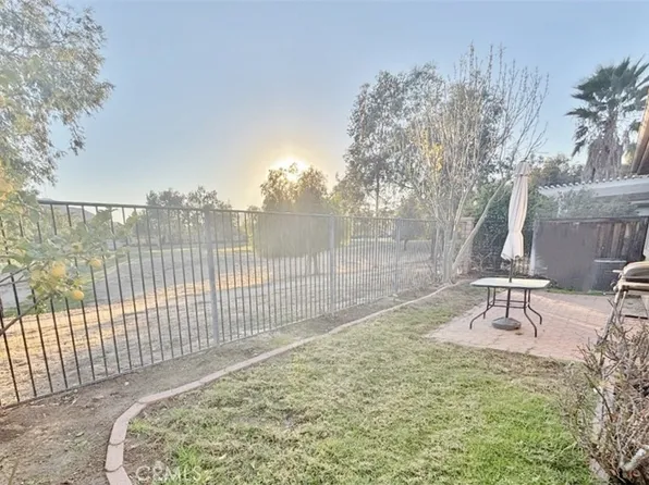 8031 Mickelson Way, Hemet, CA 92545