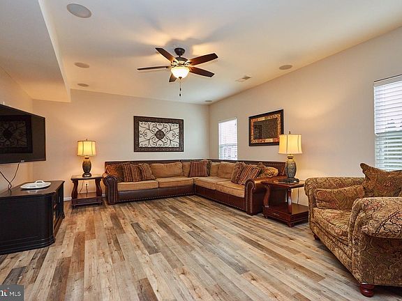 4th image of 3966 Lake Ashby Ct