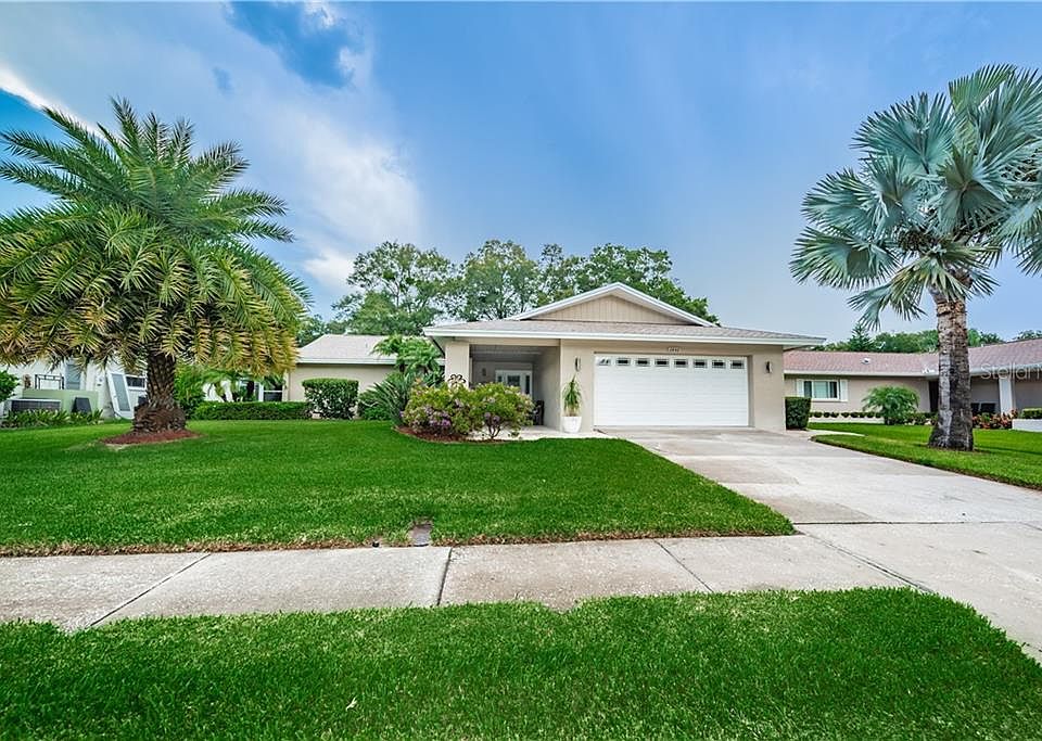 1st image of 2842 Wildwood Dr