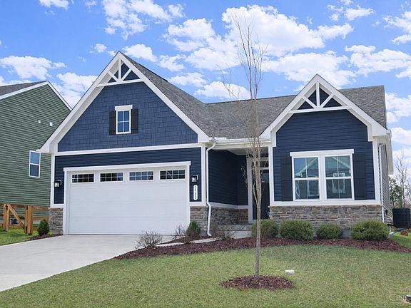 2nd image of 1583 Clearbrook Ln