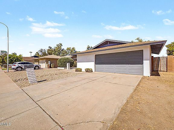 2nd image of 11413 N 56TH Avenue