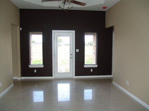 3rd image of 1801 Buffalo Ave #10